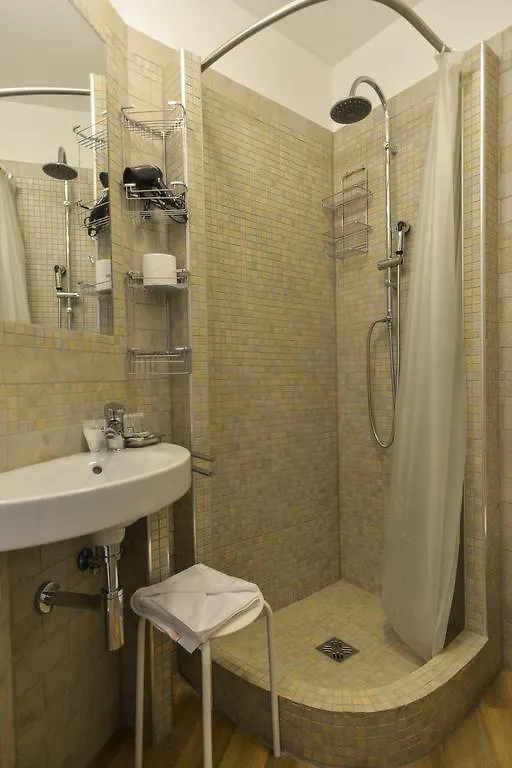 Lata Luxury Apartment Rom 0*,