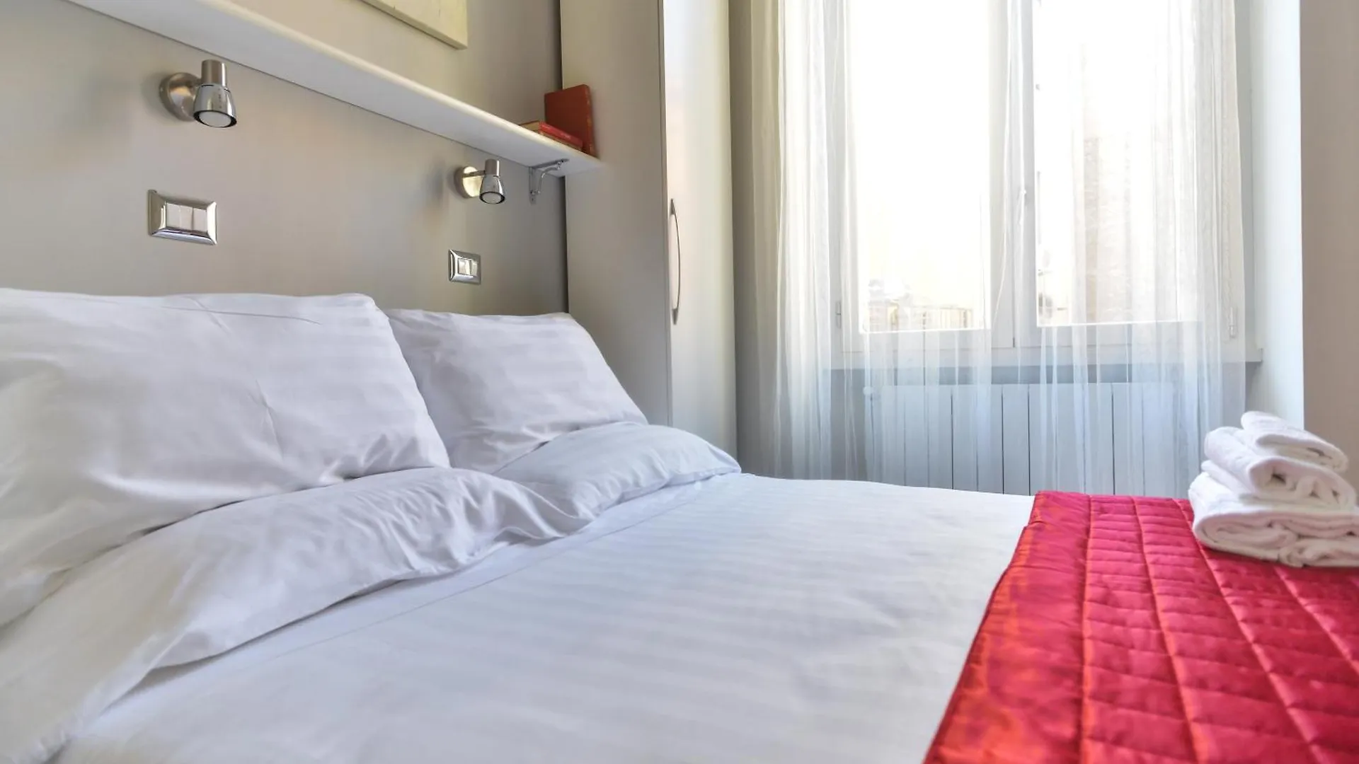 Lata Luxury Apartment Rom Italien